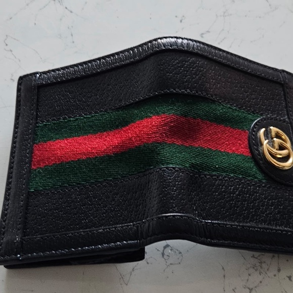 Gucci Black Wallet with Red and Green Accent - Picture 2 of 3